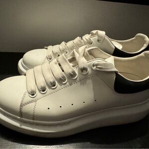 Alexander McQueen Oversize Sneakers